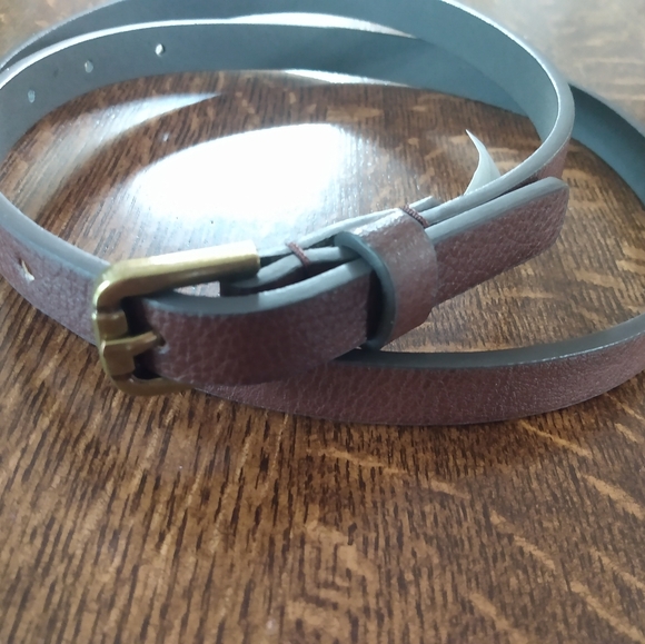 Skinny Belt Bundle: Brown, Black, Navy and Rust Red - Picture 3 of 10